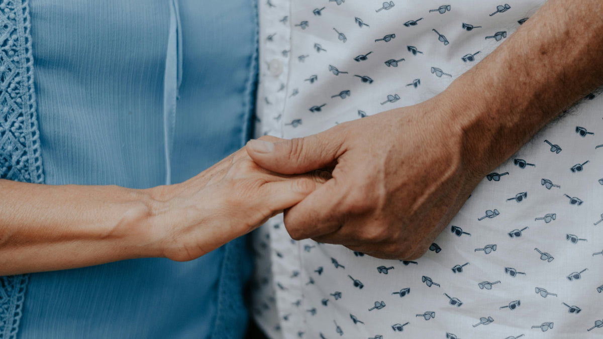 Ergotherapeutische Hand- und Armtherapie für einen Patienten nach Schlaganfall in Maikammer